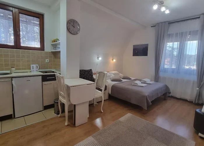 Nesovic Tara Kaludjerske Bare